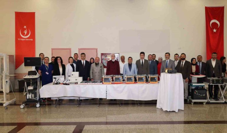 Afyonkarahisar Devlet Hastanesi’ne 15 Milyon TL’lik tıbbi cihaz desteği