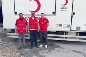 afyonkarahisar-kizilay-ekibi-deprem-bolgesi-icin-yola-cikti-dRJirWfQ.jpg