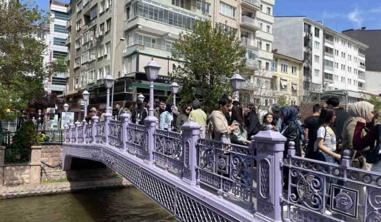 Eskişehir’e bahar geldi