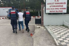 hapis-cezasiyla-aranan-sahsi-jandarma-yakaladi-jDjBA3l1.jpg