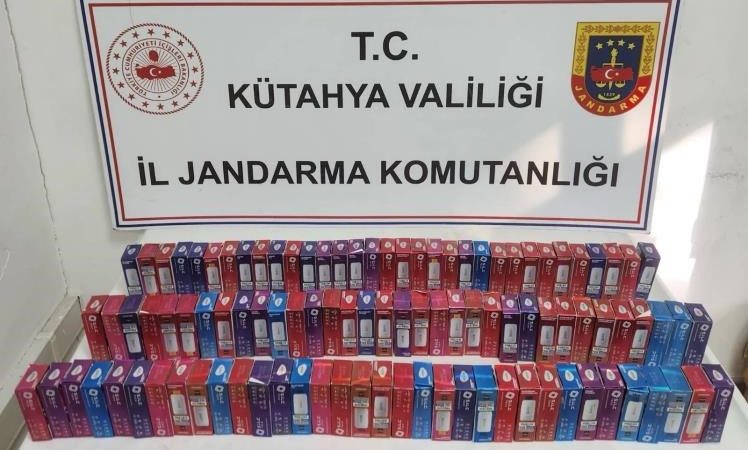 Jandarmadan kaçak elektronik sigara operasyonu