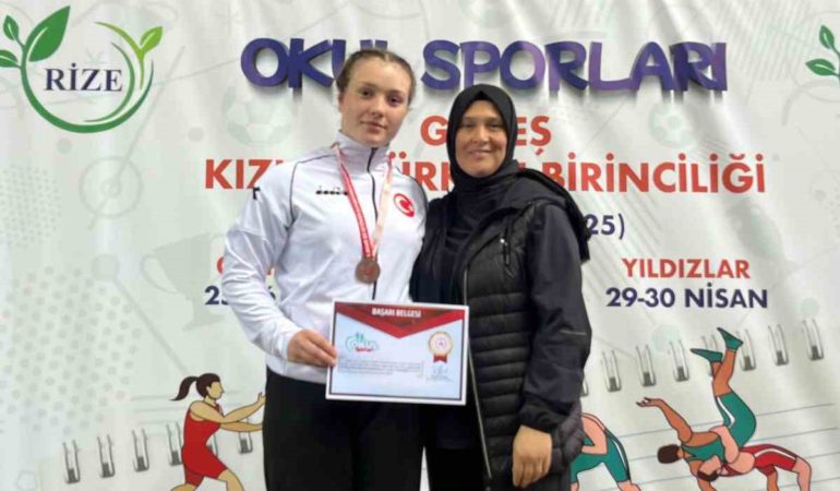 Karakaya Türkiye 3.’üncüsü oldu