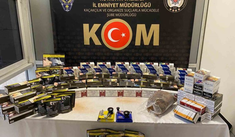 Kütahya’da 2 ev ve 1 işyerinde kaçak tütün ve makaron ele geçirildi