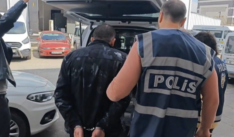 Kütahya’da 54 yıl kesinleşmiş hapis cezası bulunan firari yakalandı