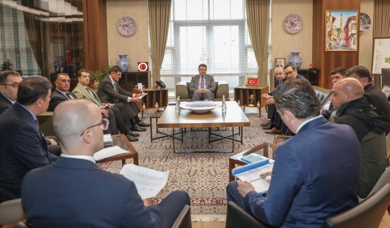 Kütahya’da sahipsiz hayvanlar için önemli toplantı