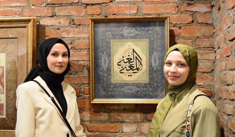 Özgün yorumlar taşıyan tezhip çalışmaları sanatseverlerle buluştu