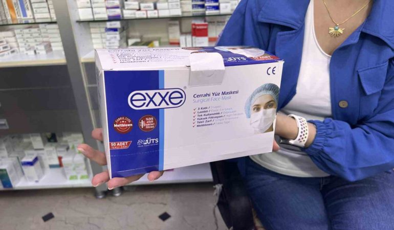 Pandemi bitti ama maske kullanımı devam ediyor