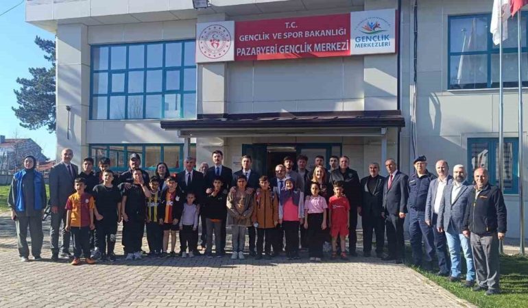 Vali Aygöl, Pazaryeri Halk Kütüphanesi’nin açılış törenine katıldı